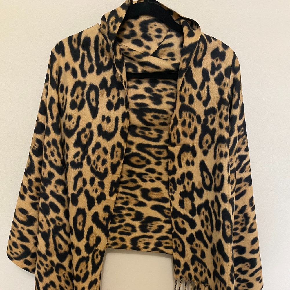 Leopard Scarf Wool & Viscose Brown/BlackCondition: